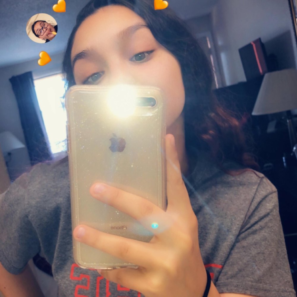 Meet your Posher, Maya